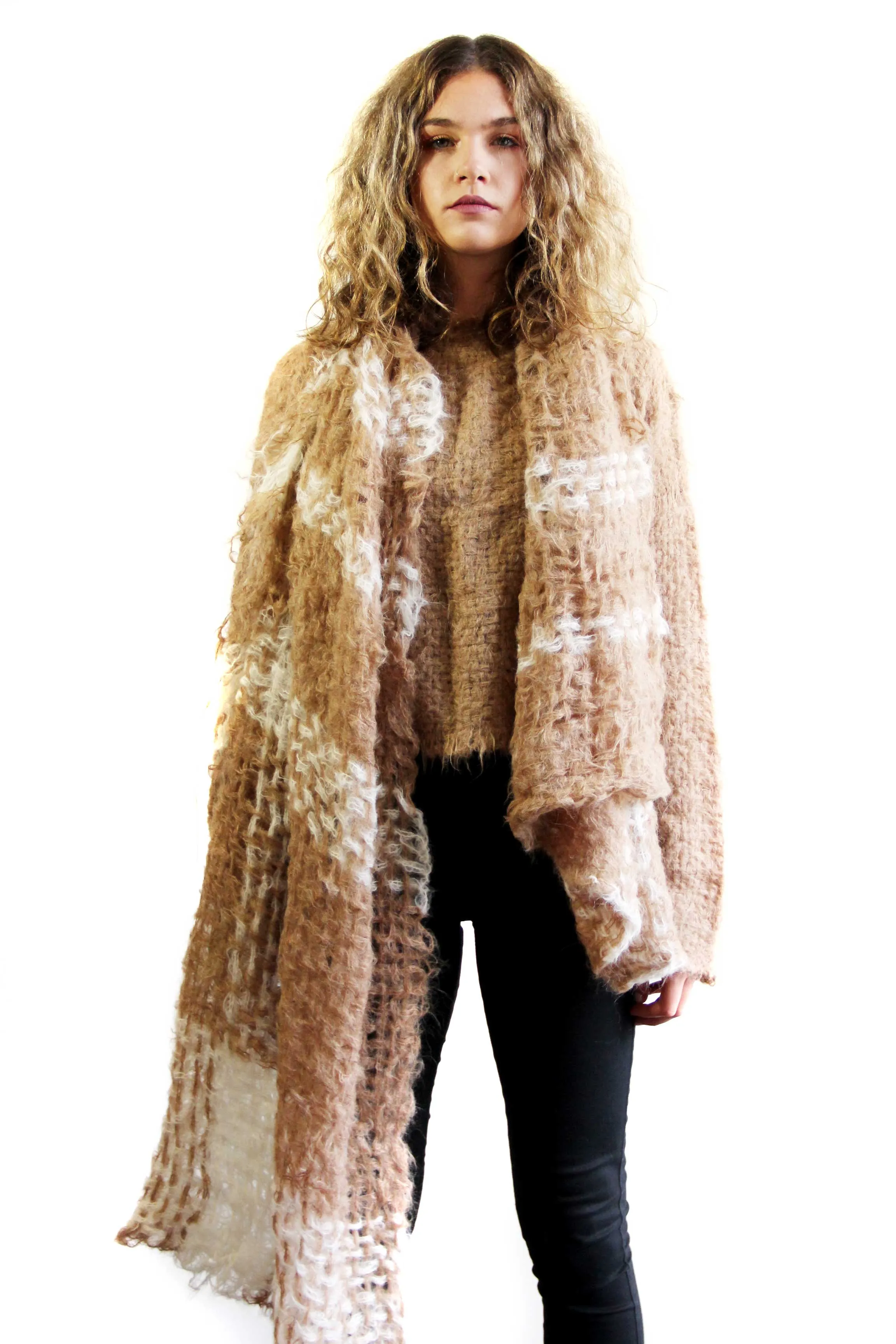 Amano suri alpaca handwoven boxy sweater